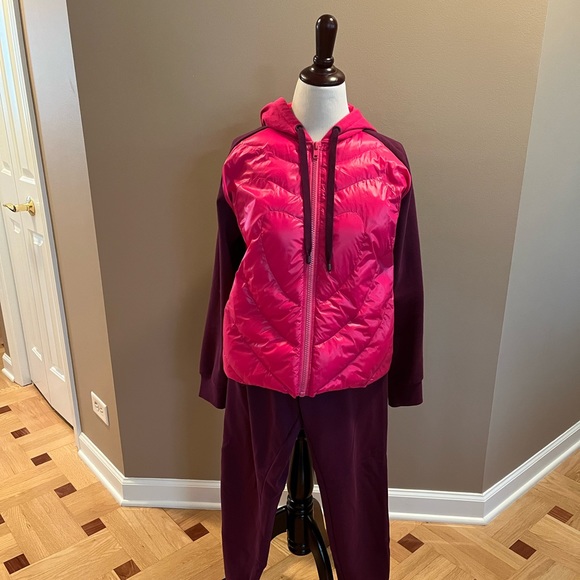Escada Sport 2 pc set, size M - Picture 2 of 13
